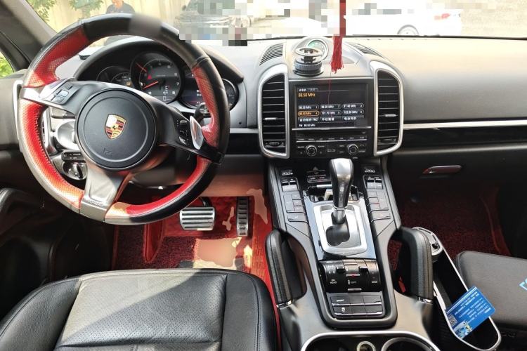 Used Porsche Cayenne 2014 Cayenne Platinum Edition 3.0T Center Console