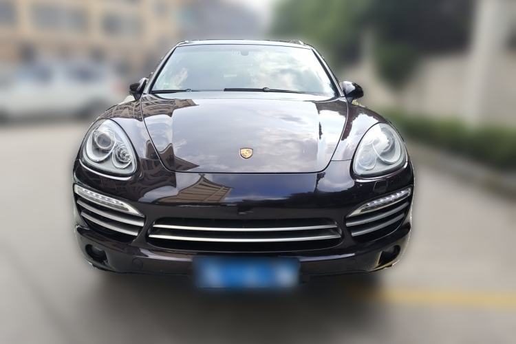 Used Porsche Cayenne 2014 Cayenne Platinum Edition 3.0T Front