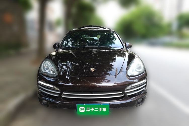 Used Porsche Cayenne 2014 Cayenne Platinum Edition 3.0T Front