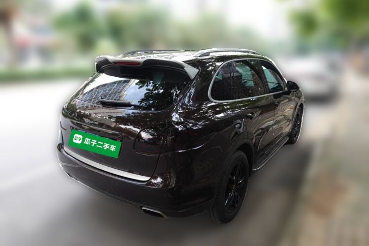 Used Porsche Cayenne 2014 Cayenne Platinum Edition 3.0T Rear Right 45 Deg