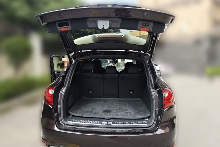 Used Porsche Cayenne 2014 Cayenne Platinum Edition 3.0T Trunk