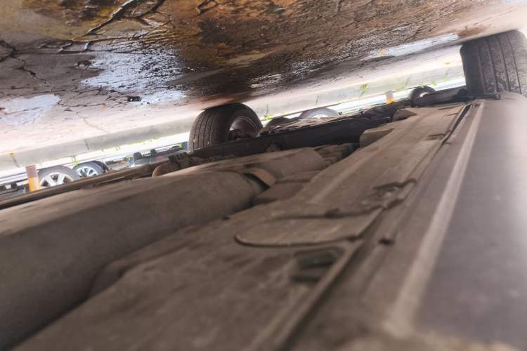 Used Porsche Cayenne  Chassis Rear Left