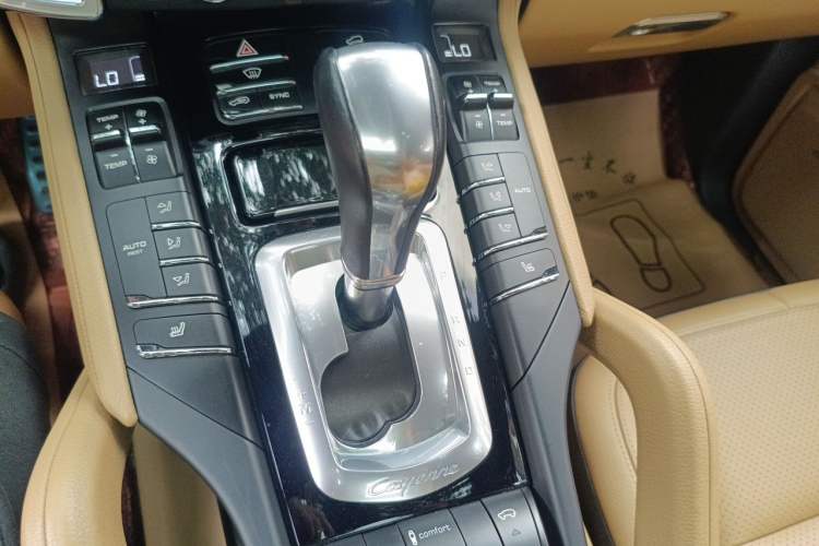 Used Porsche Cayenne  Gear Lever
