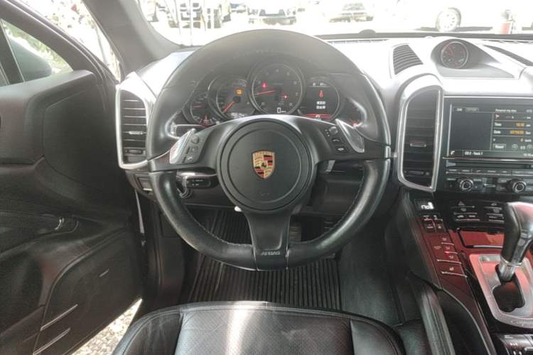 Used Porsche Cayenne  Steering Wheel