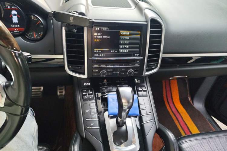 Used Porsche Cayenne 2014 Cayenne Platinum Edition 3.0T Audio And AC Panel