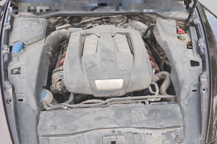 Used Porsche Cayenne 2014 Cayenne Platinum Edition 3.0T Engine Bay