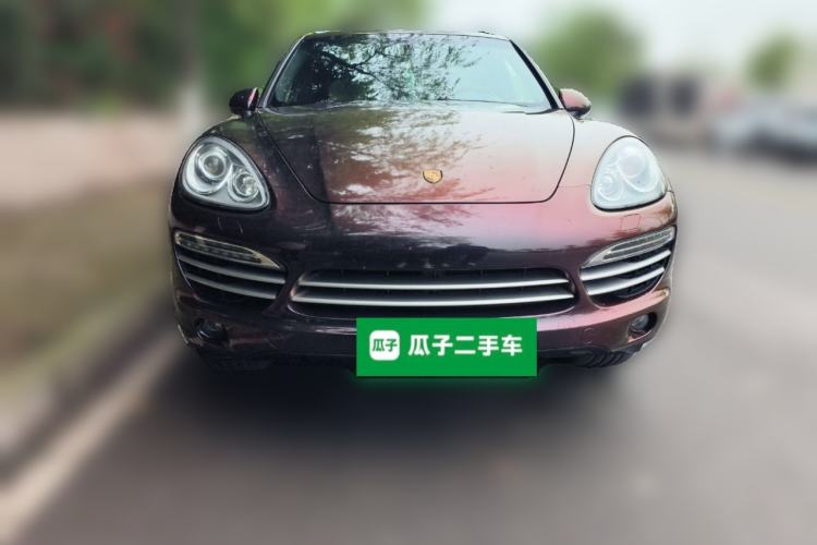 Used Porsche Cayenne 2014 Cayenne Platinum Edition 3.0T Front