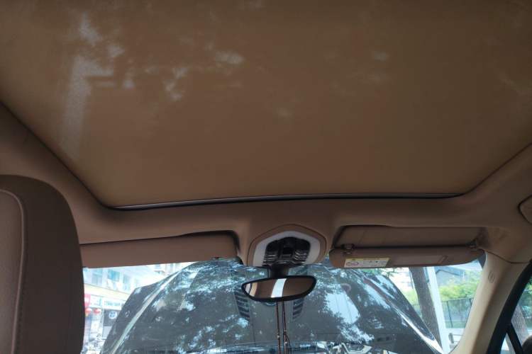 Used Porsche Cayenne 2014 Cayenne Platinum Edition 3.0T Headliner