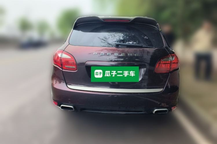 Used Porsche Cayenne 2014 Cayenne Platinum Edition 3.0T Rear