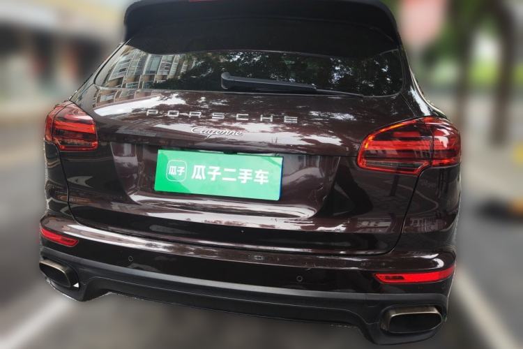 Used Porsche Cayenne 2014 Cayenne Platinum Edition 3.0T Rear