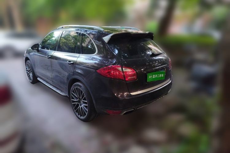 Used Porsche Cayenne 2014 Cayenne Platinum Edition 3.0T Rear Left 45 Deg