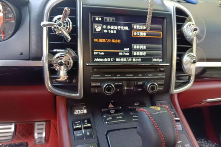 Used Porsche Cayenne 2014 Cayenne Platinum Edition 3.0T Audio And AC Panel