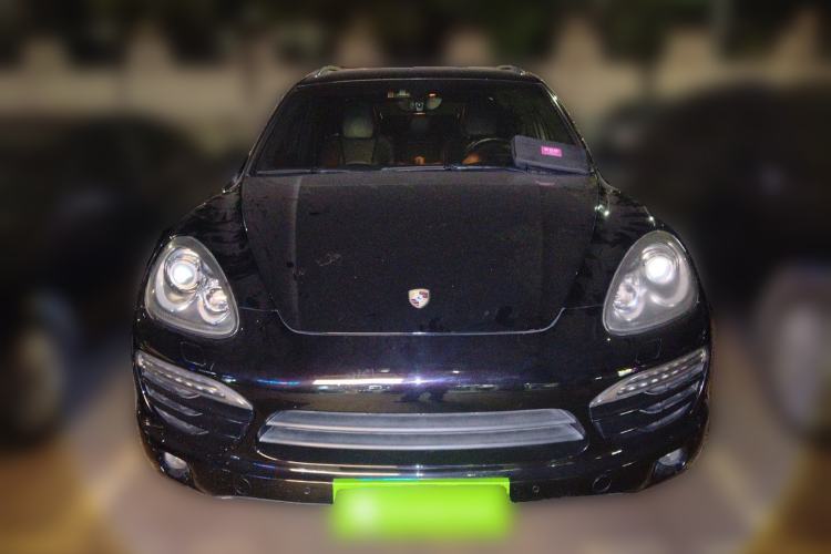 Used Porsche Cayenne 2014 Cayenne Platinum Edition 3.0T Front