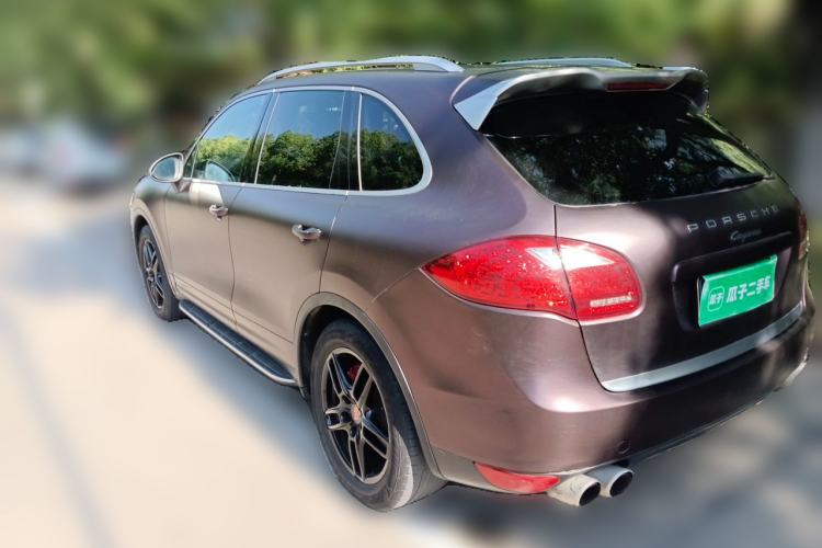 Used Porsche Cayenne 2014 Cayenne Platinum Edition 3.0T Rear Left 45 Deg