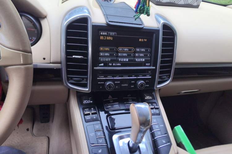 Used Porsche Cayenne 2014 3.6T Automatic Transmission U.S. Specification Audio And AC Panel