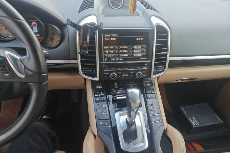 Used Porsche Cayenne 2014 3.6T Automatic Transmission U.S. Specification Audio And AC Panel