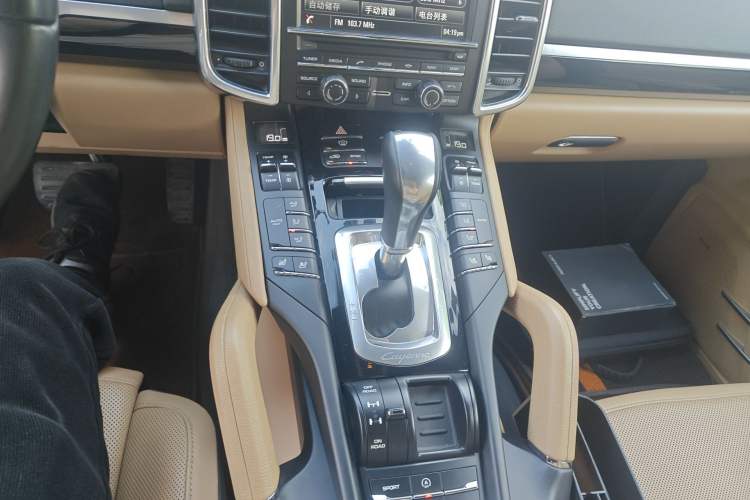 Used Porsche Cayenne 2014 3.6T Automatic Transmission U.S. Specification Gear Lever