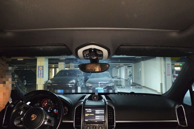 Used Porsche Cayenne 2014 Cayenne Platinum Edition 3.0T Headliner