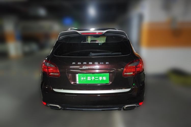 Used Porsche Cayenne 2014 Cayenne Platinum Edition 3.0T Rear