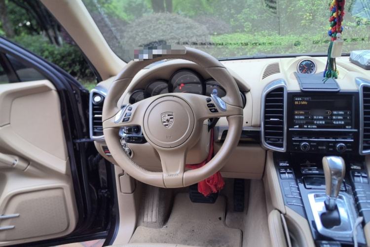 Used Porsche Cayenne 2014 3.6T Automatic Transmission U.S. Specification Steering Wheel