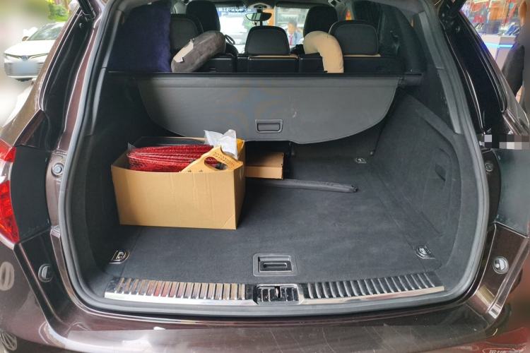 Used Porsche Cayenne 2014 Cayenne Platinum Edition 3.0T Trunk