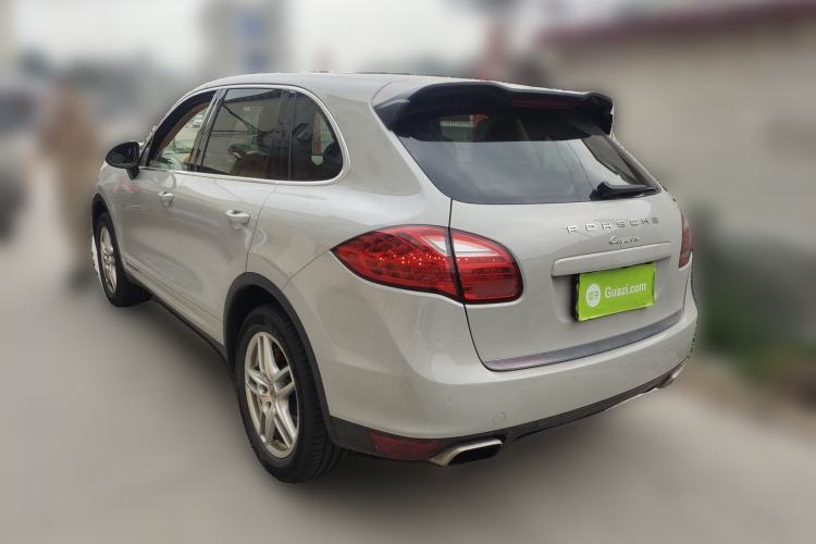 Used Porsche Cayenne 2014 Cayenne Platinum Edition 3.0T Rear Left 45 Deg