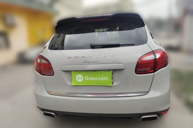 Used Porsche Cayenne 2014 Cayenne Platinum Edition 3.0T Rear