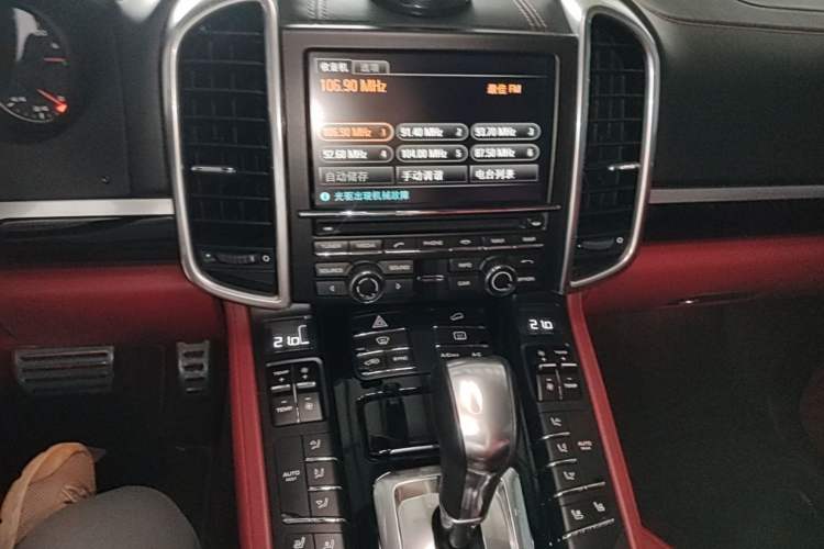 Used Porsche Cayenne  Audio And AC Panel