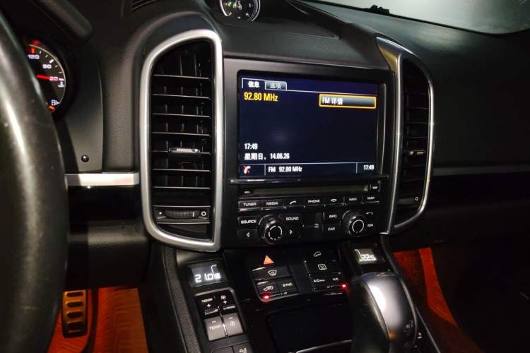 Used Porsche Cayenne 2014 Cayenne Platinum Edition 3.0T Audio And AC Panel
