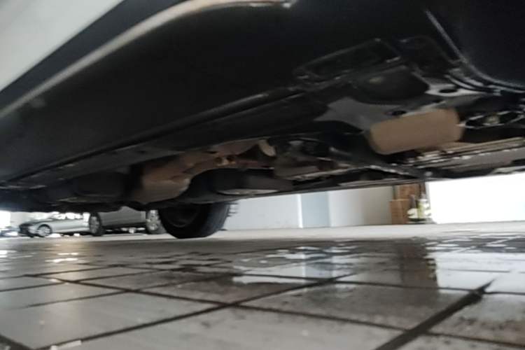 Used Porsche Cayenne  Chassis Front Right