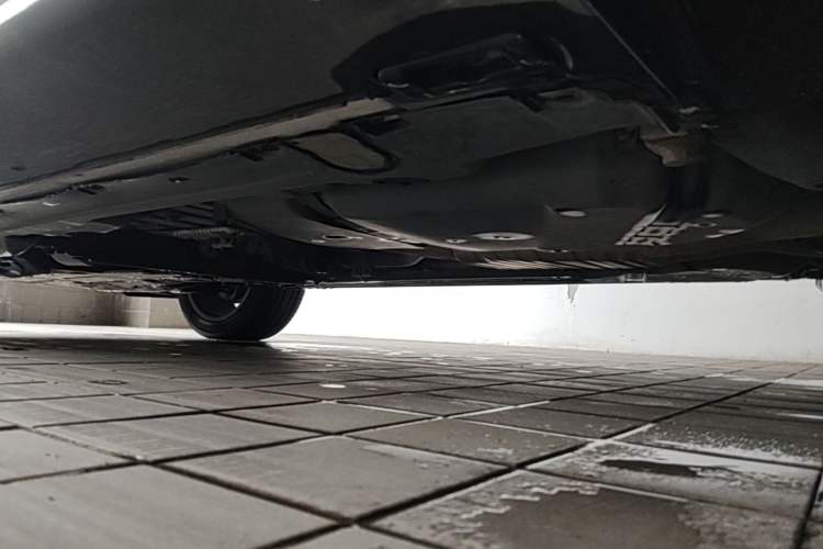 Used Porsche Cayenne  Chassis Rear Left