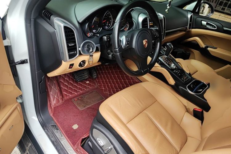 Used Porsche Cayenne  Driver Seat