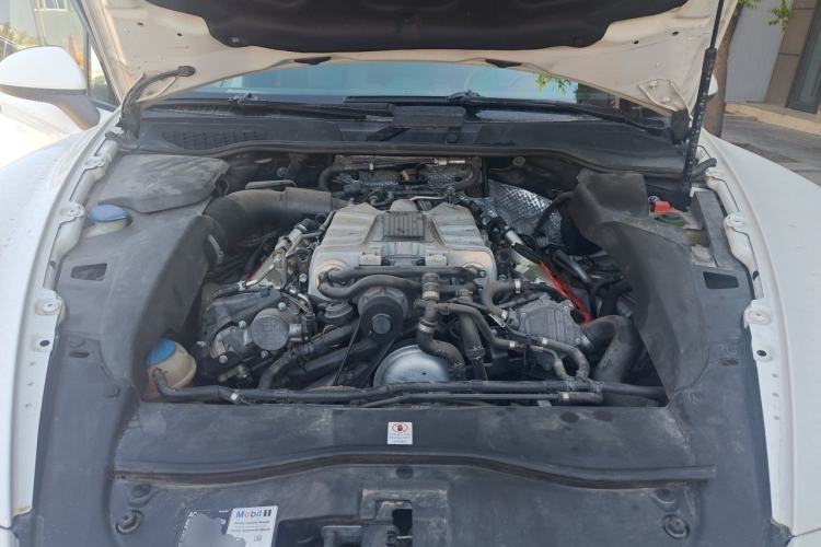 Used Porsche Cayenne 2014 Cayenne Platinum Edition 3.0T Engine Bay