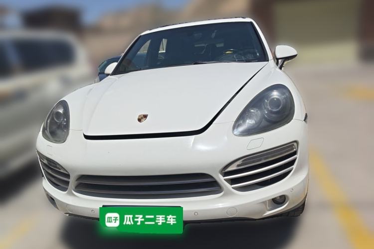 Used Porsche Cayenne 2014 Cayenne Platinum Edition 3.0T Front