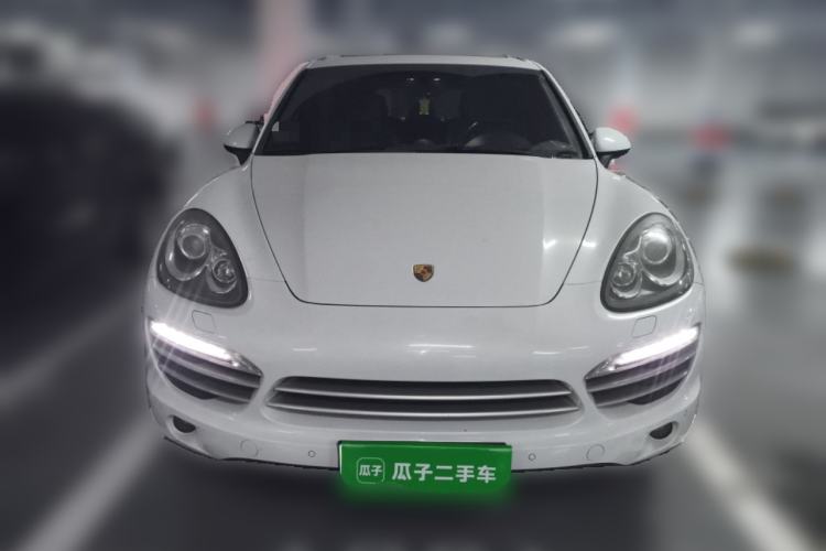 Used Porsche Cayenne 2014 Cayenne Platinum Edition 3.0T Front