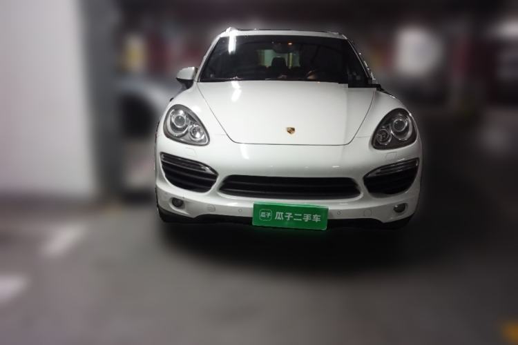 Used Porsche Cayenne 2014 Cayenne Platinum Edition 3.0T Front