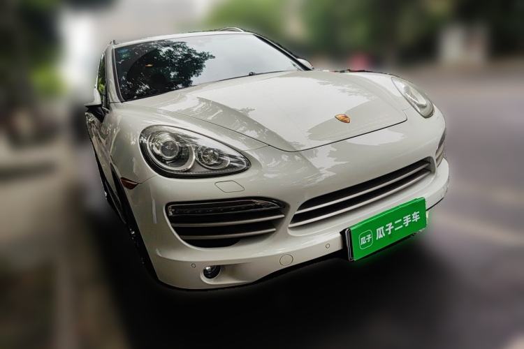 Used Porsche Cayenne  Front Right 45 Deg