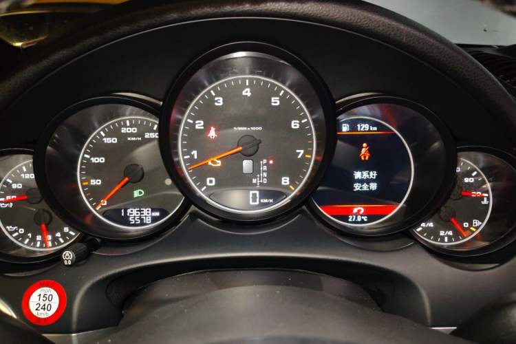 Used Porsche Cayenne 2014 Cayenne Platinum Edition 3.0T Instrument Cluster