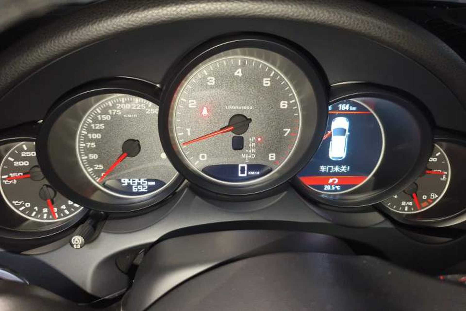 Used Porsche Cayenne 2014 3.6T Automatic Transmission U.S. Specification Instrument Cluster