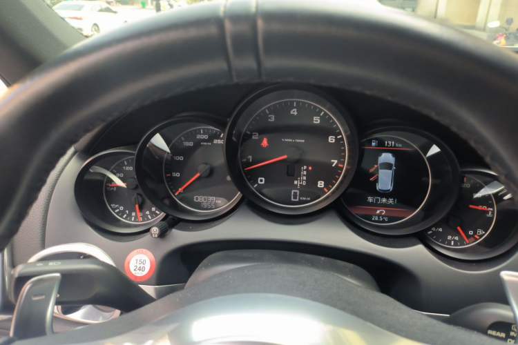 Used Porsche Cayenne 2014 Cayenne Platinum Edition 3.0T Instrument Cluster