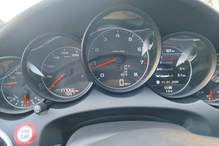 Used Porsche Cayenne 2014 Cayenne Platinum Edition 3.0T Instrument Cluster