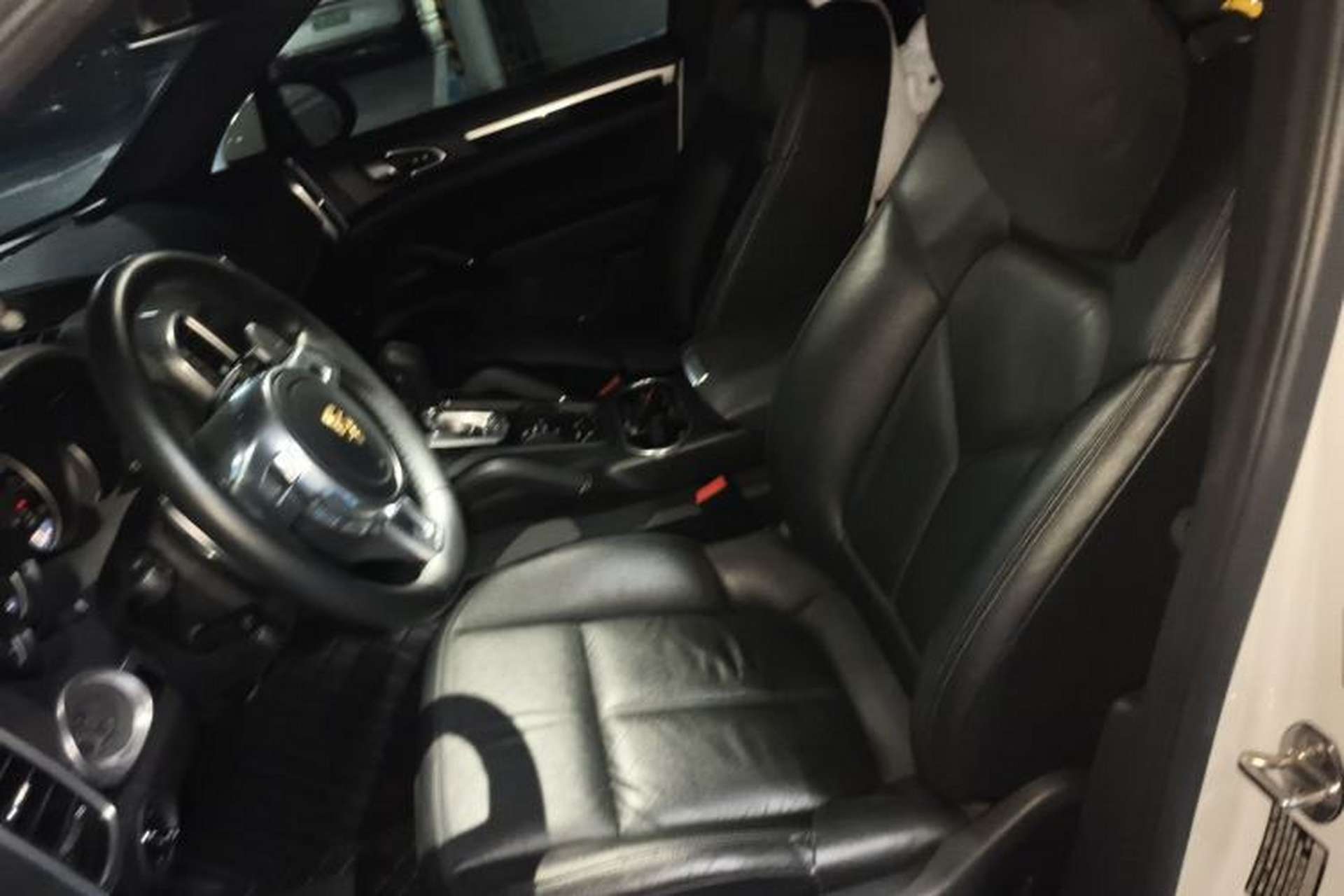 Used Porsche Cayenne 2014 3.6T Automatic Transmission U.S. Specification Left Front Seat