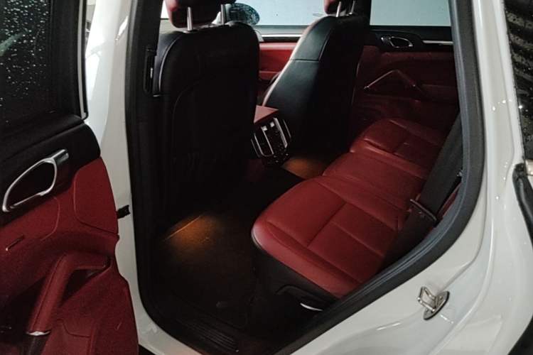 Used Porsche Cayenne  Left Rear Seat