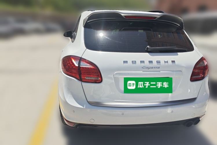 Used Porsche Cayenne 2014 Cayenne Platinum Edition 3.0T Rear