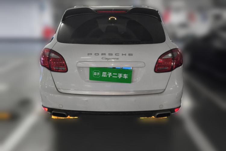 Used Porsche Cayenne 2014 Cayenne Platinum Edition 3.0T Rear