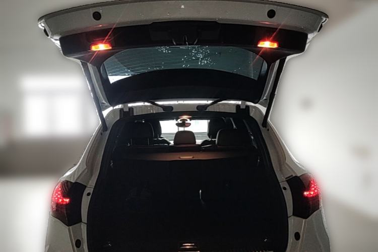 Used Porsche Cayenne  Trunk