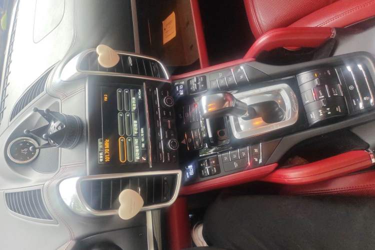 Used Porsche Cayenne 2015 Cayenne S 3.6T Audio And AC Panel