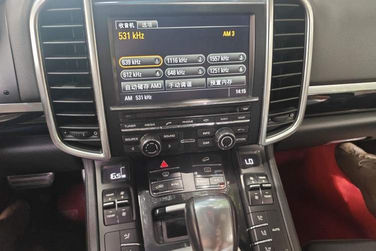 Used Porsche Cayenne 2015 Cayenne 3.0T Audio And AC Panel