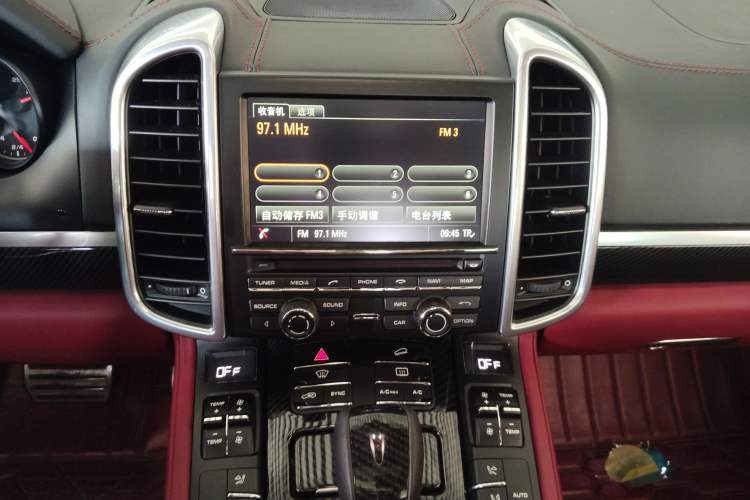 Used Porsche Cayenne 2015 3.6L automatic transmission U.S. specification Audio And AC Panel