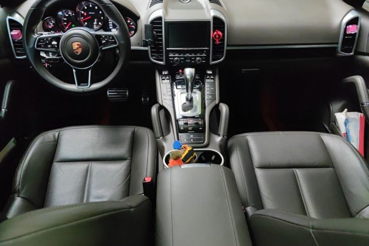 Used Porsche Cayenne 2015 Cayenne 3.0T Center Console